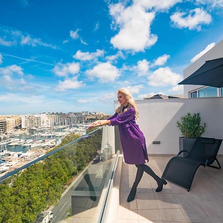 Pietà The Address Seafront Suites With Hot Tub מראה חיצוני תמונה