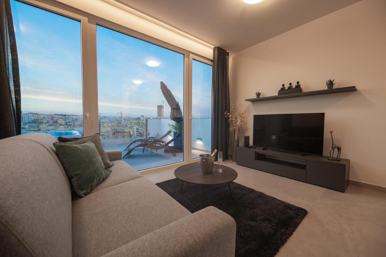 Pietà The Address Seafront Suites With Hot Tub מראה חיצוני תמונה