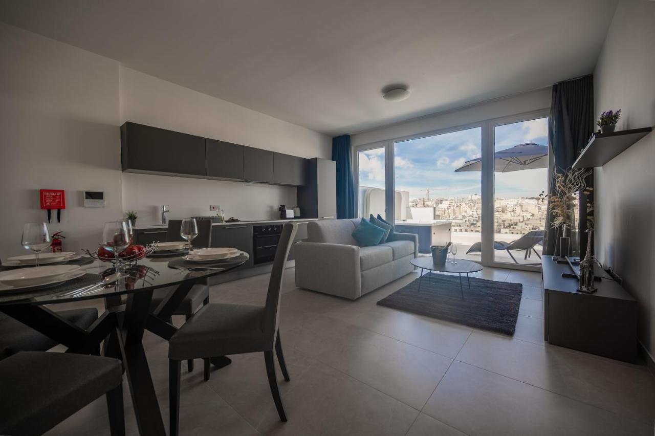 Pietà The Address Seafront Suites With Hot Tub מראה חיצוני תמונה